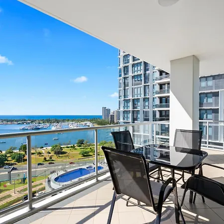 Brighton Shores Gold Coast Room photo