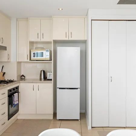Brighton Shores Gold Coast Room photo